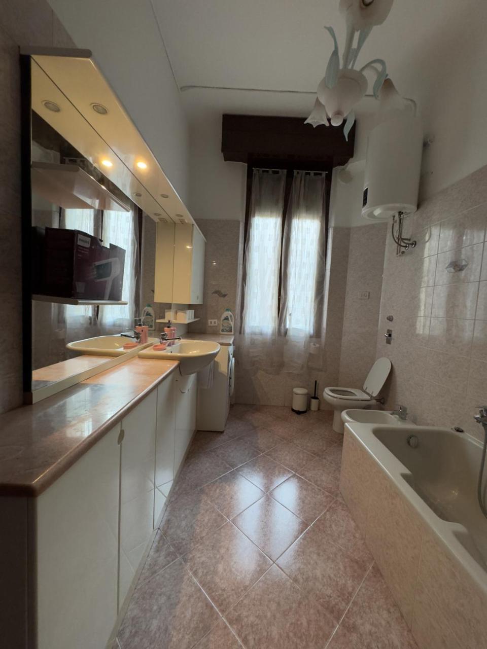 La Tua Casa A Milano!アパートメント エクステリア 写真